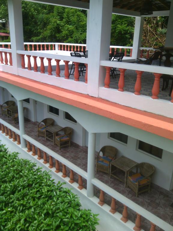 Polish Princess Guest House Port Antonio Eksteriør bilde