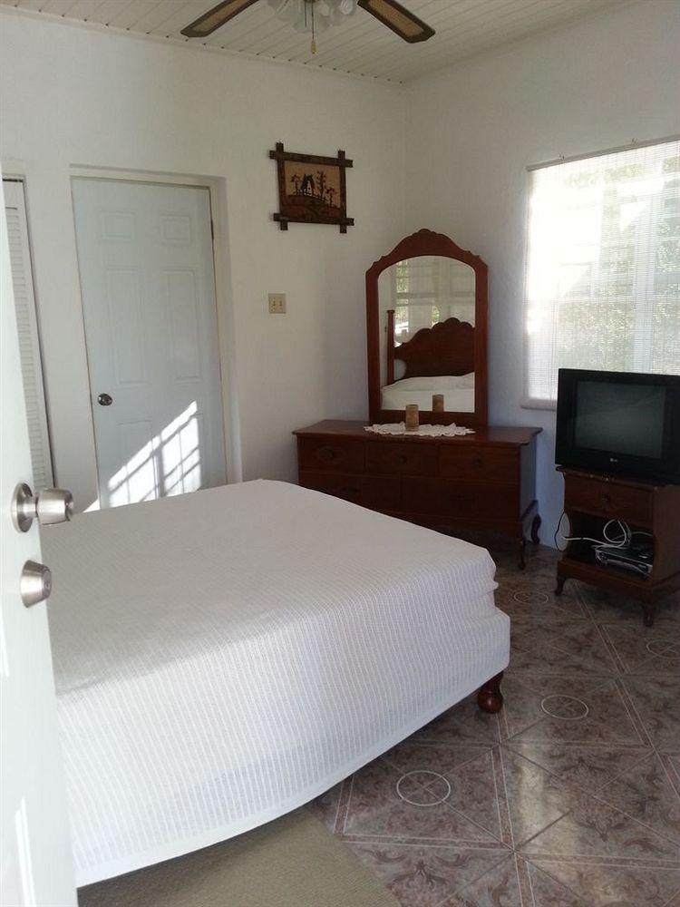 Polish Princess Guest House Port Antonio Eksteriør bilde