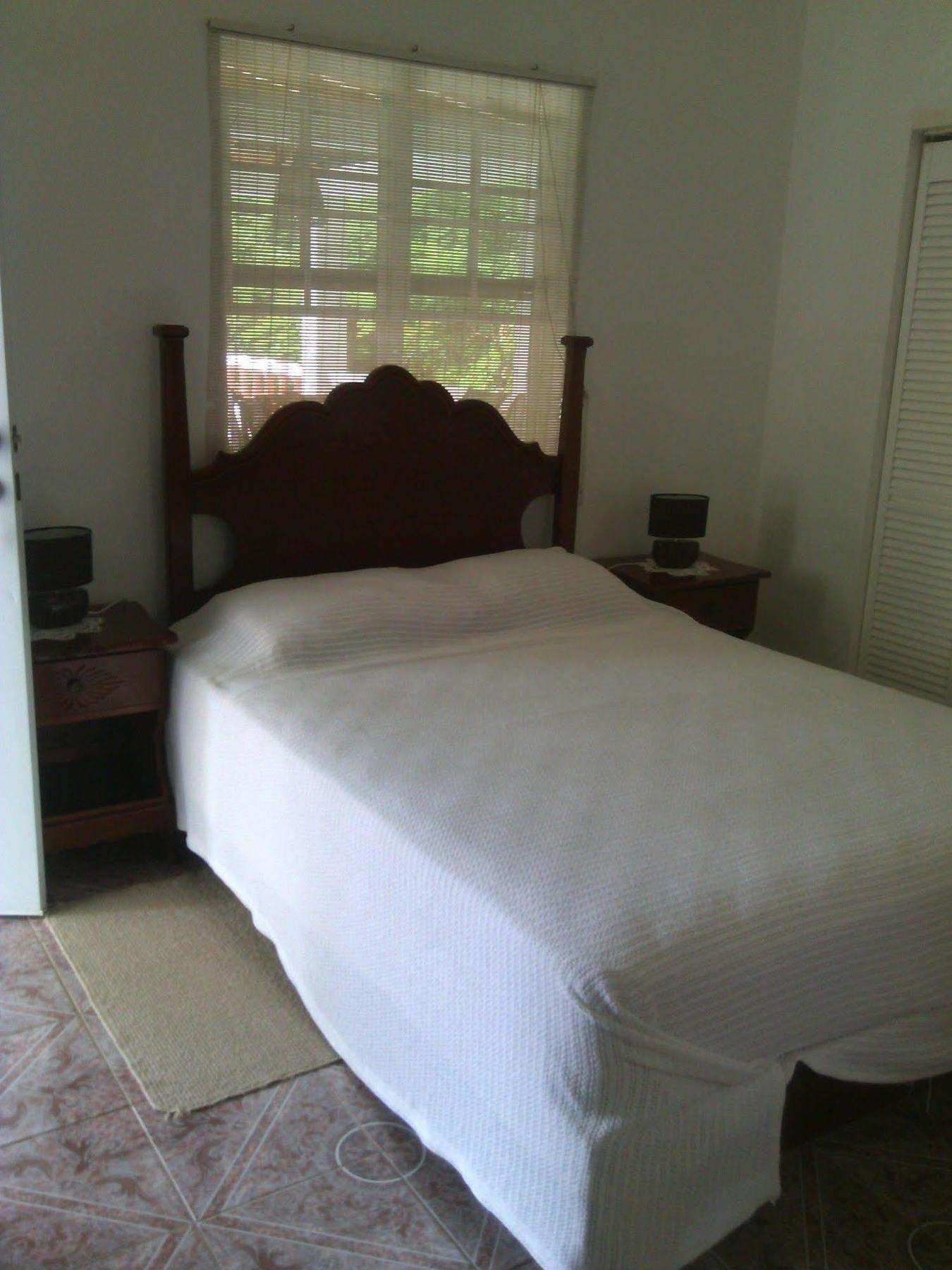 Polish Princess Guest House Port Antonio Eksteriør bilde