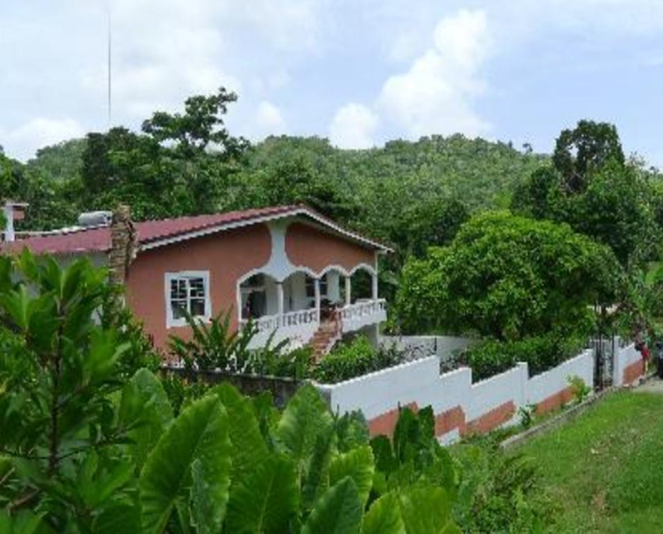 Polish Princess Guest House Port Antonio Eksteriør bilde