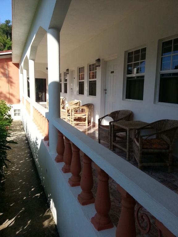 Polish Princess Guest House Port Antonio Eksteriør bilde